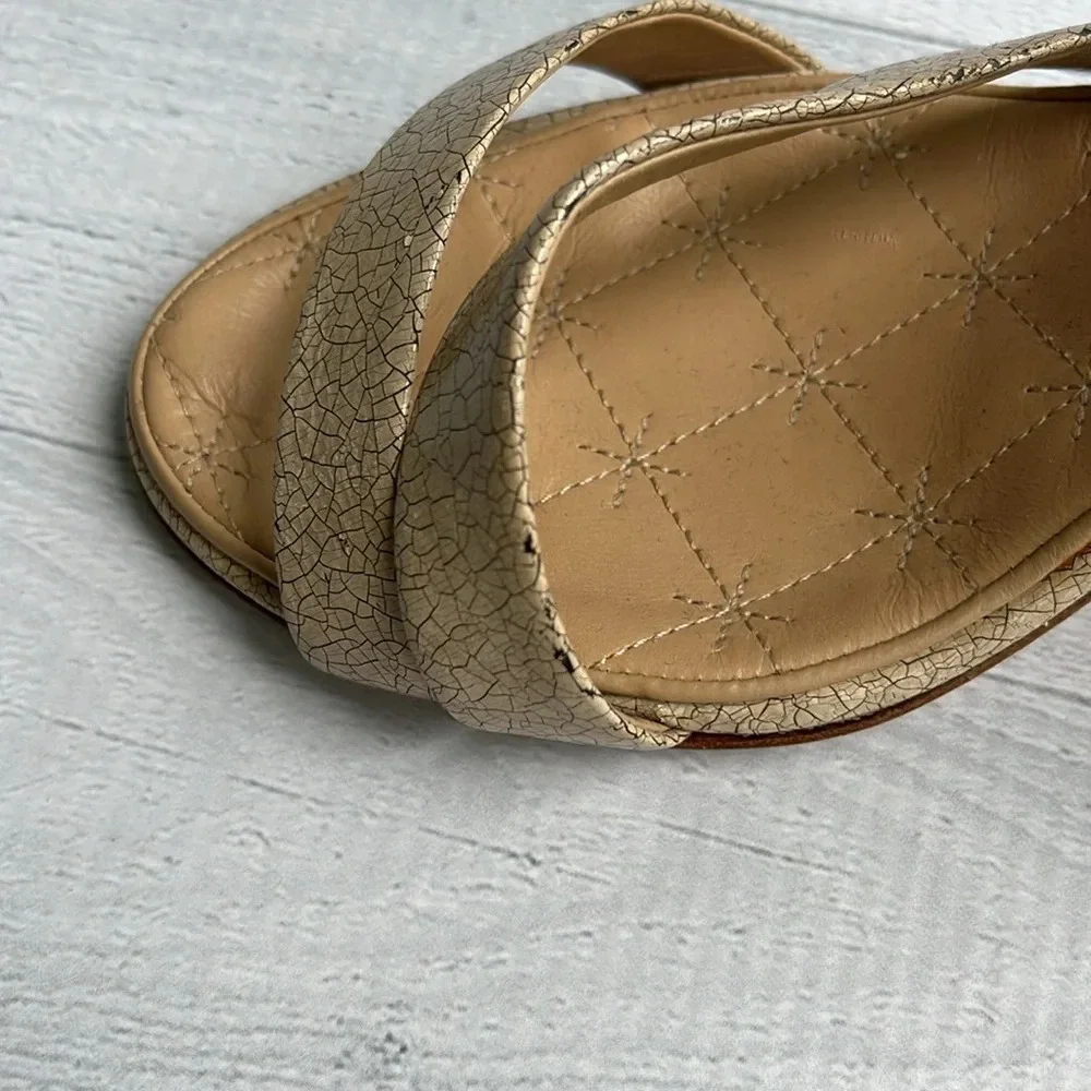 Vintage CHANEL 2005 D’Orsay Beige Pumps Size 38/8